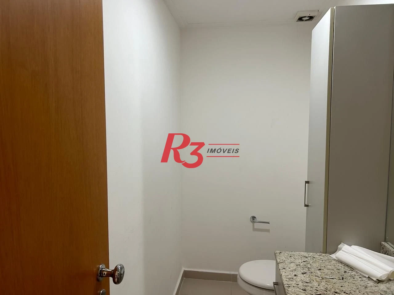 Sala para alugar, 38 m² por R$ 3.716,24/mês - Gonzaga - Santos/SP