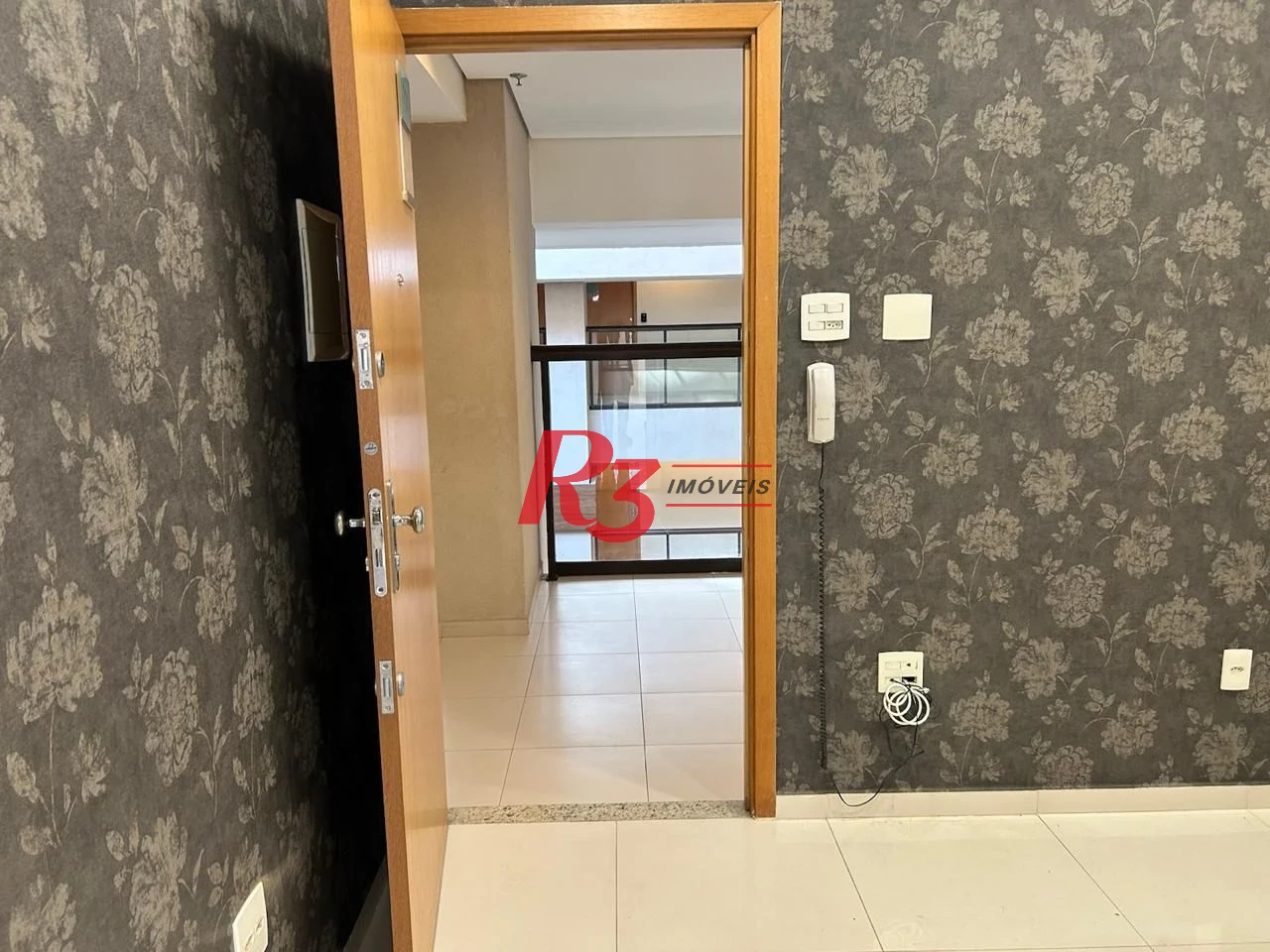 Sala para alugar, 38 m² por R$ 3.716,24/mês - Gonzaga - Santos/SP