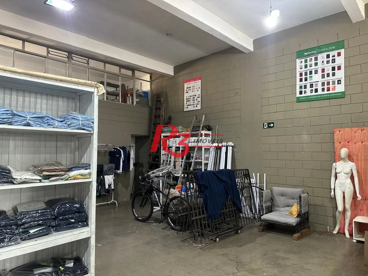 Loja Excelente Construção na  Vila Matias - Santos/SP