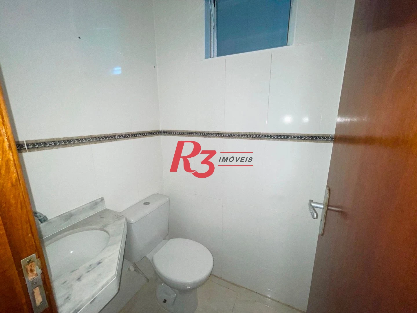 Casa com 3 dormitórios para alugar, 140 m² por R$ 4.600,00/mês - Marapé - Santos/SP