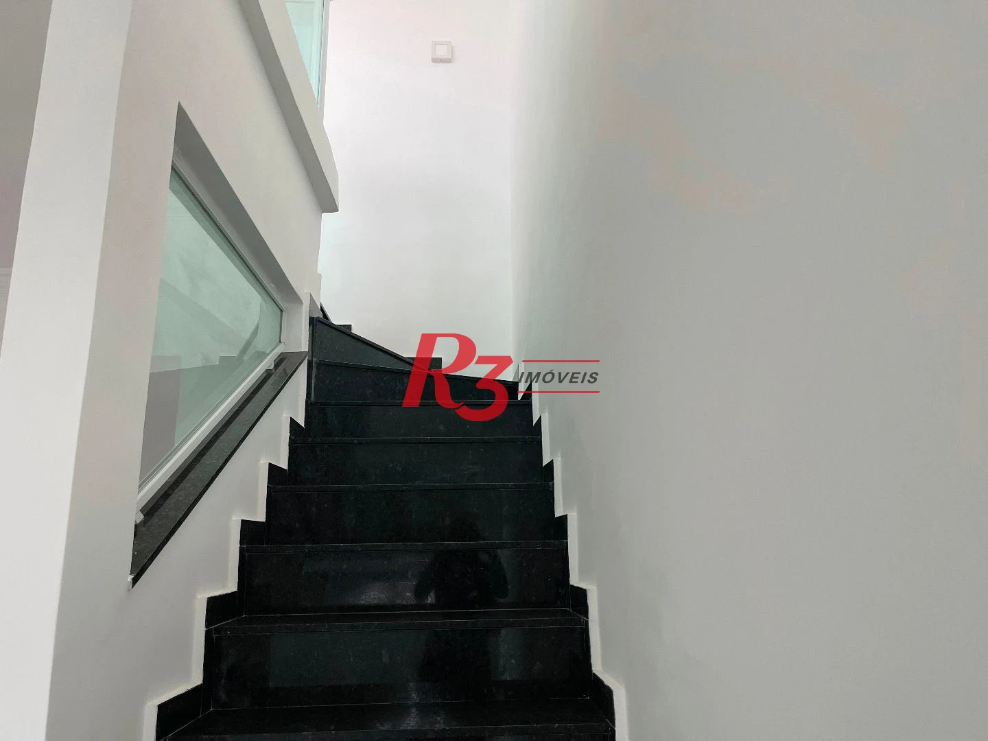 Casa com 3 dormitórios para alugar, 140 m² por R$ 4.600,00/mês - Marapé - Santos/SP