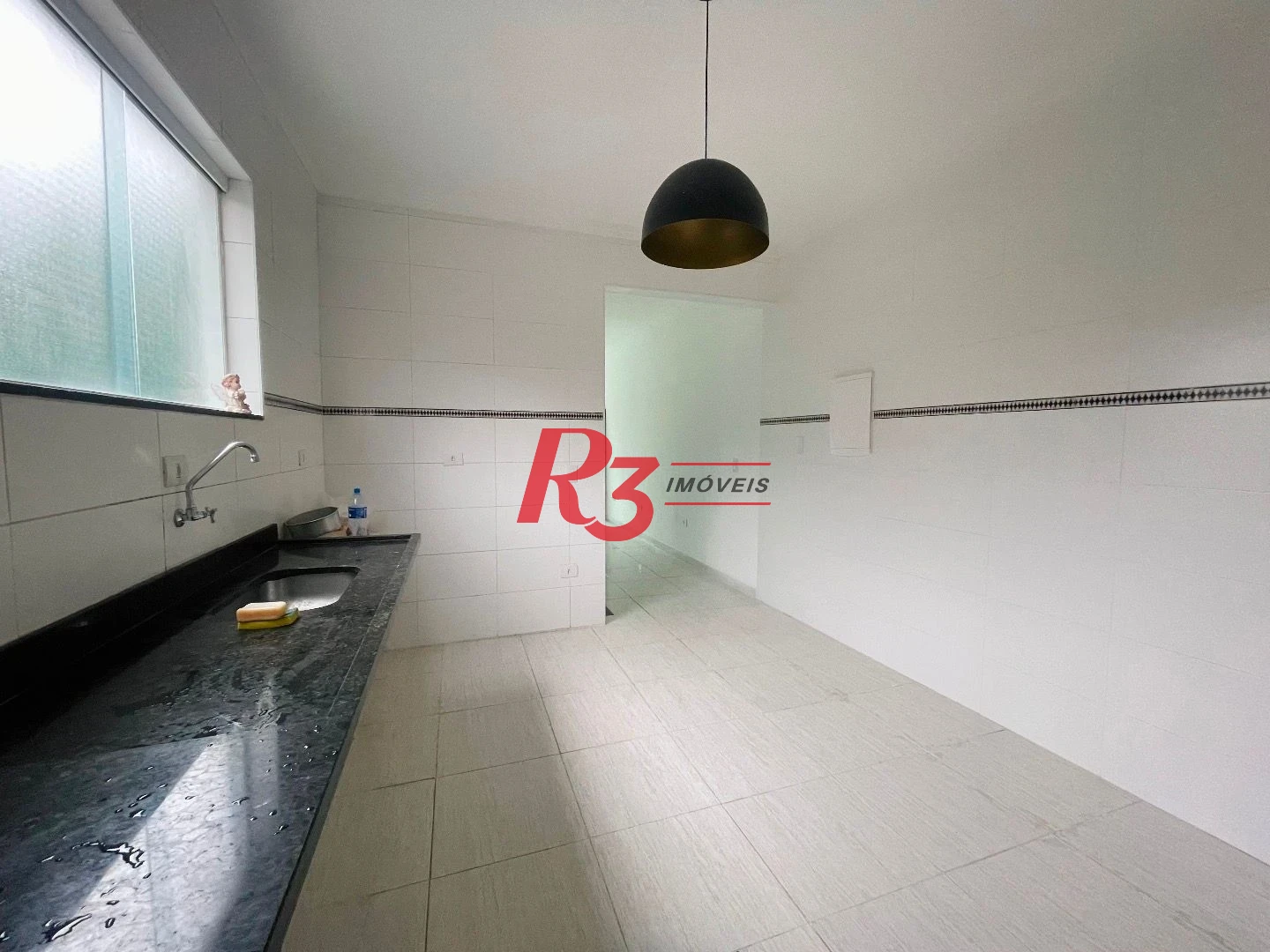 Casa com 3 dormitórios para alugar, 140 m² por R$ 4.600,00/mês - Marapé - Santos/SP