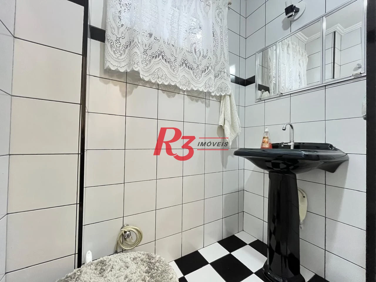 Apartamento com 1 dormitório à venda, 44 m² por R$ 315.000,00 - José Menino - Santos/SP