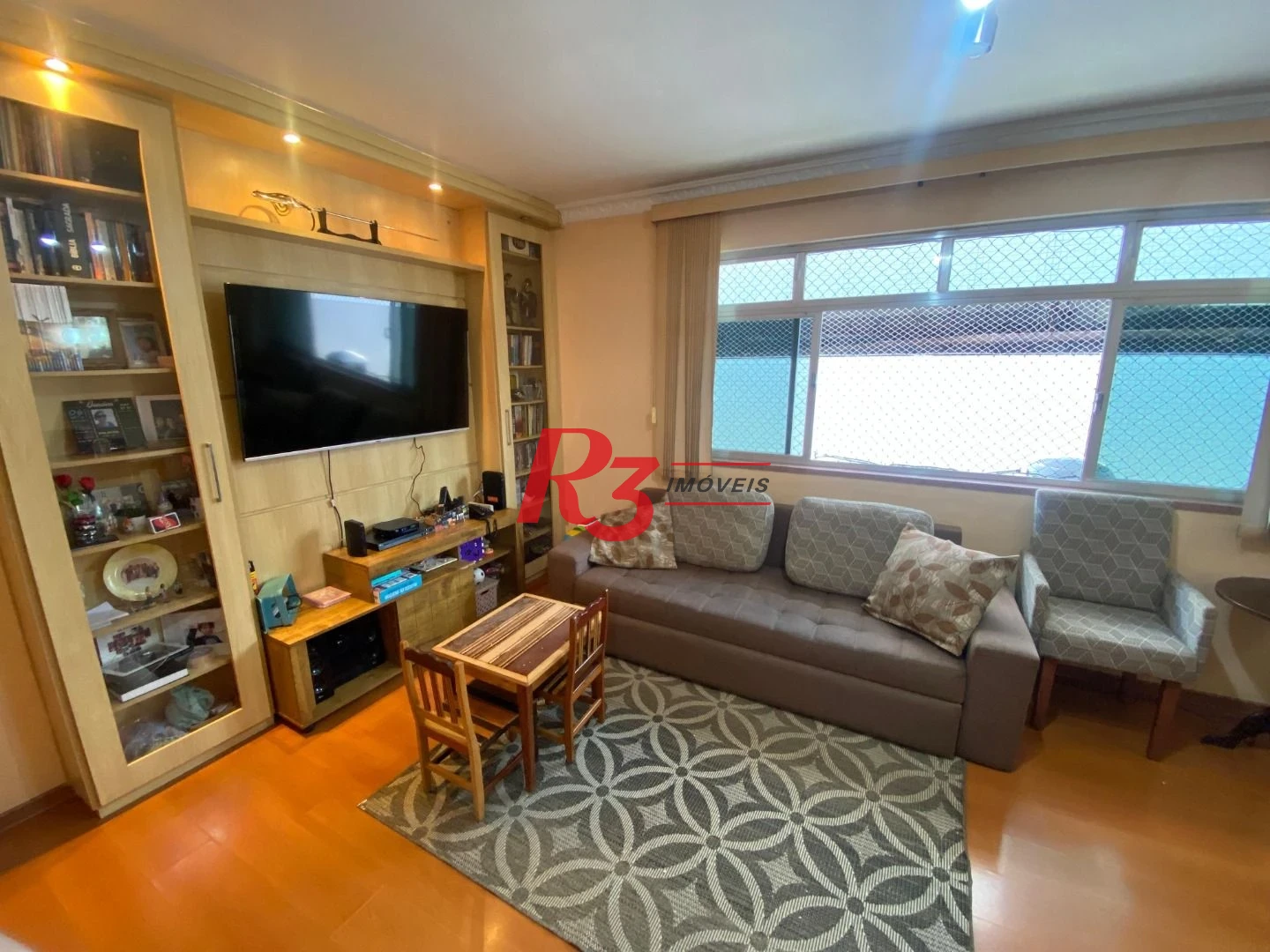 Apartamento com 3 dormitórios à venda, 109 m² por R$ 520.000,00 - Gonzaga - Santos/SP
