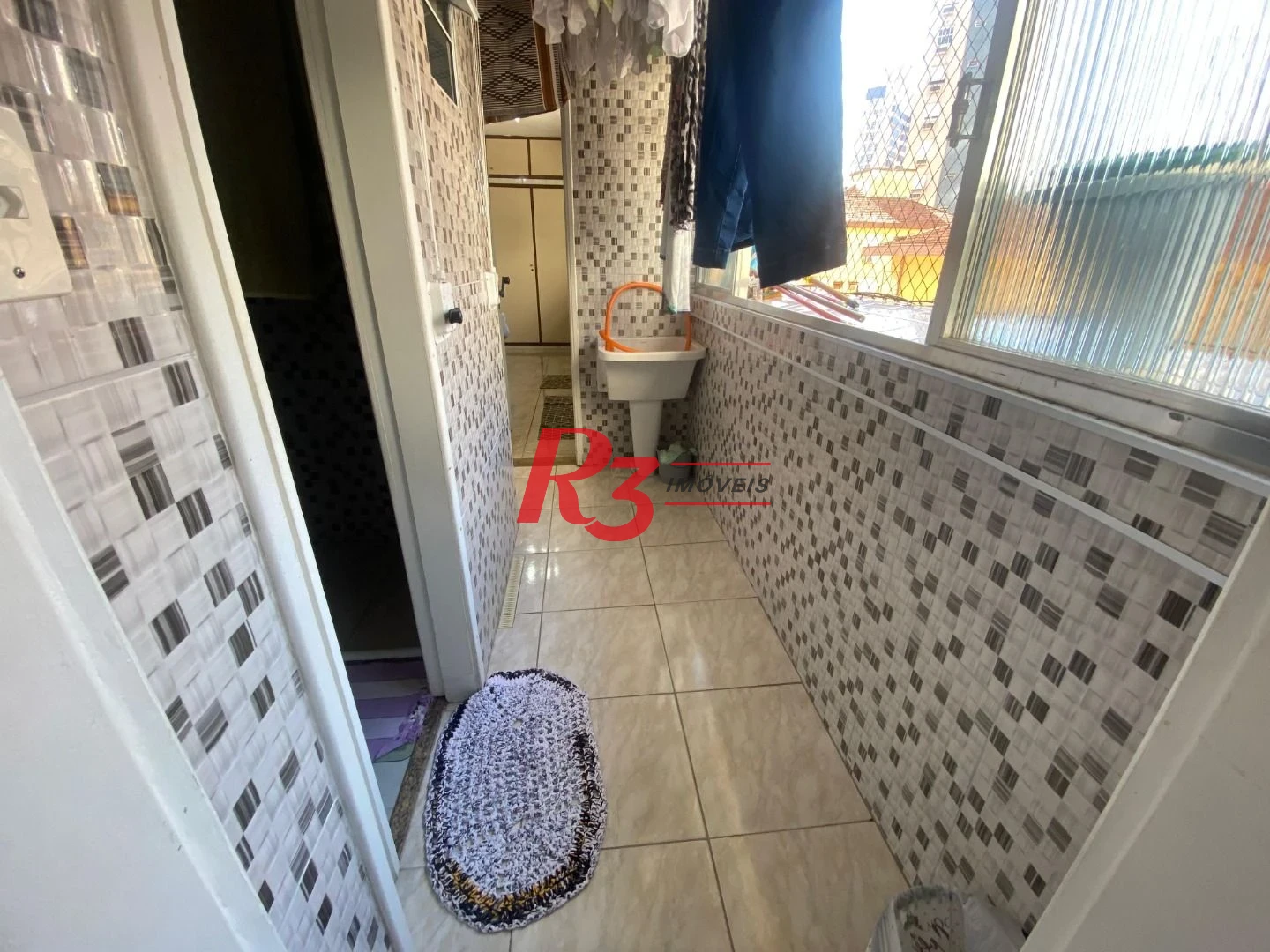 Apartamento com 3 dormitórios à venda, 109 m² por R$ 520.000,00 - Gonzaga - Santos/SP