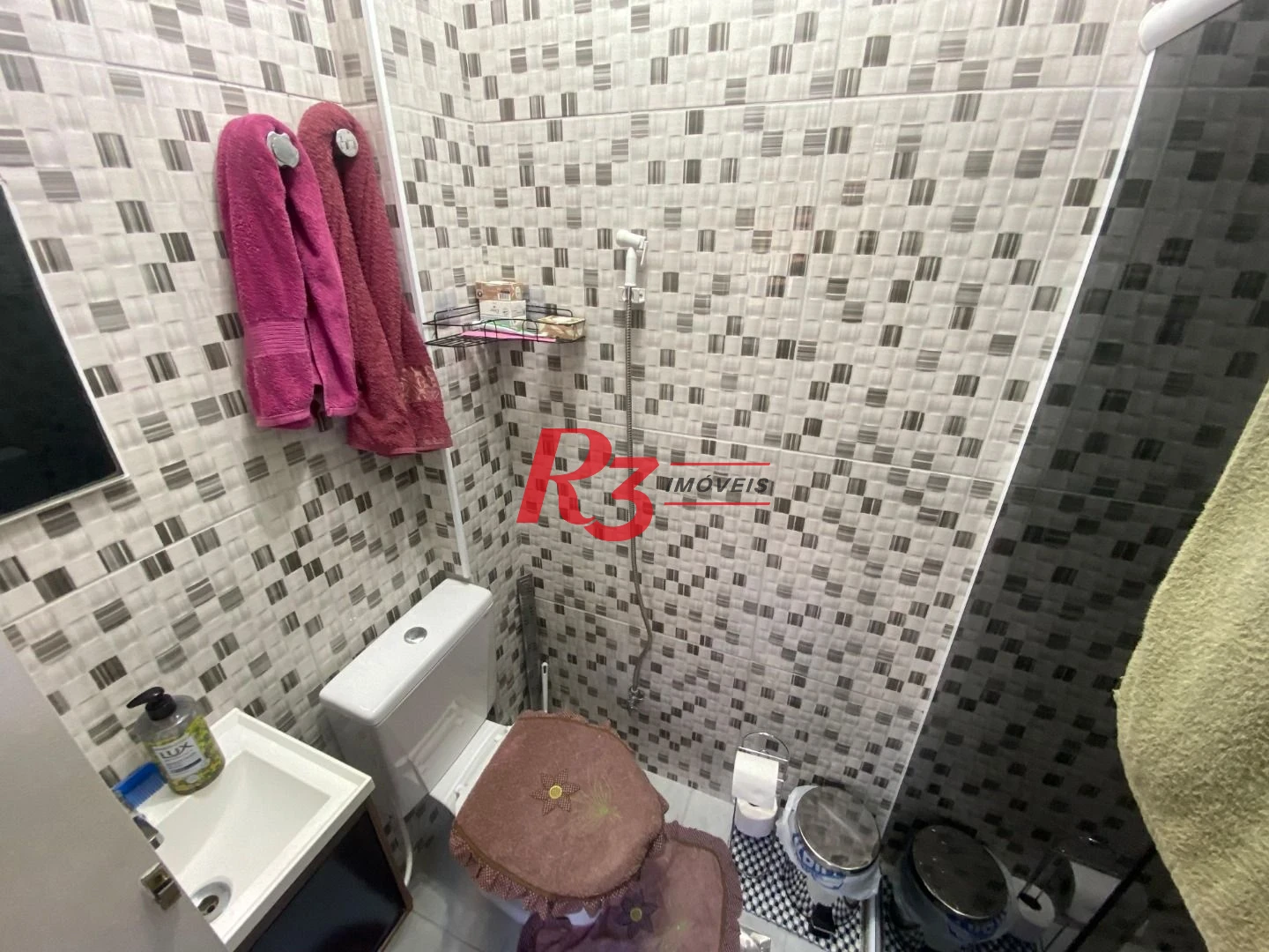 Apartamento com 3 dormitórios à venda, 109 m² por R$ 520.000,00 - Gonzaga - Santos/SP