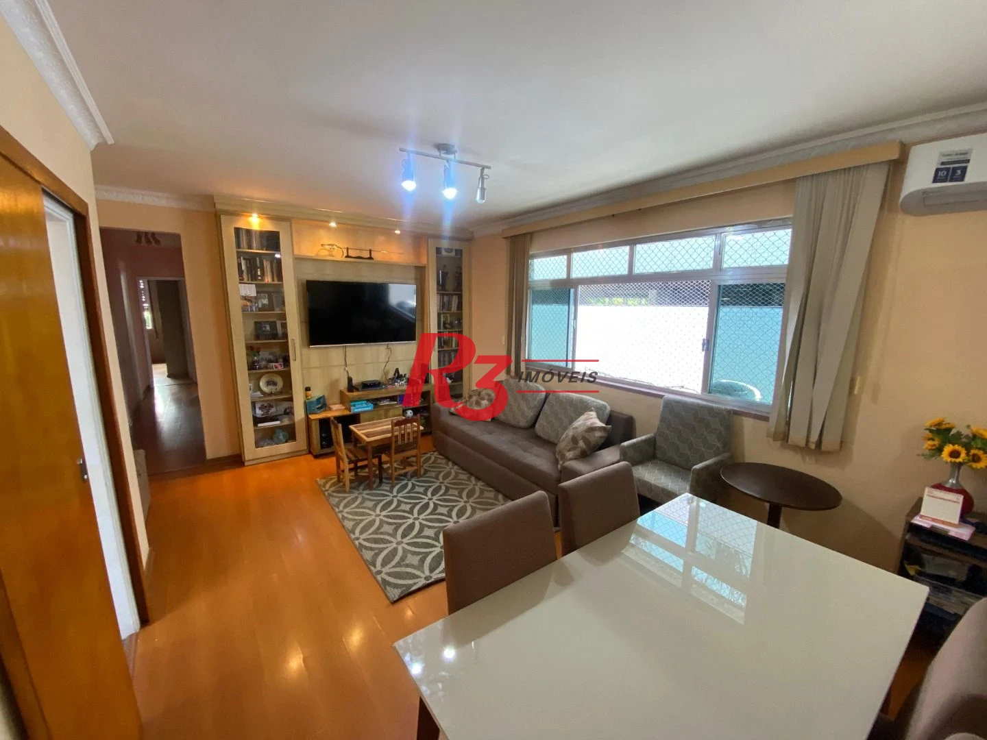 Apartamento com 3 dormitórios à venda, 109 m² por R$ 520.000,00 - Gonzaga - Santos/SP