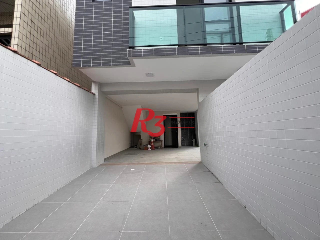 Village com 2 dormitórios à venda, 90 m² por R$ 655.000,00 - Campo Grande - Santos/SP