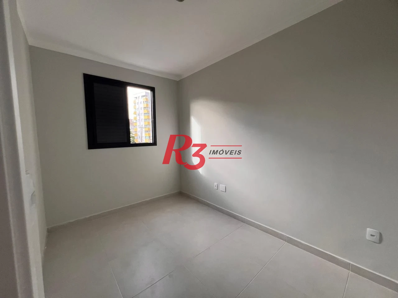 Village com 2 dormitórios à venda, 90 m² por R$ 655.000,00 - Campo Grande - Santos/SP