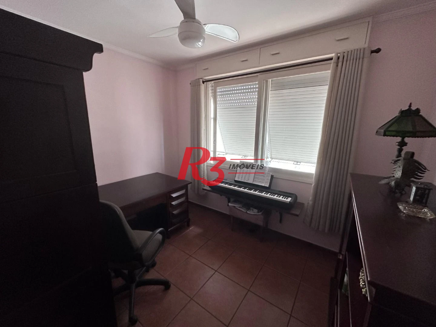 Apartamento com 4 dormitórios à venda, 185 m² por R$ 1.200.000,00 - Marapé - Santos/SP
