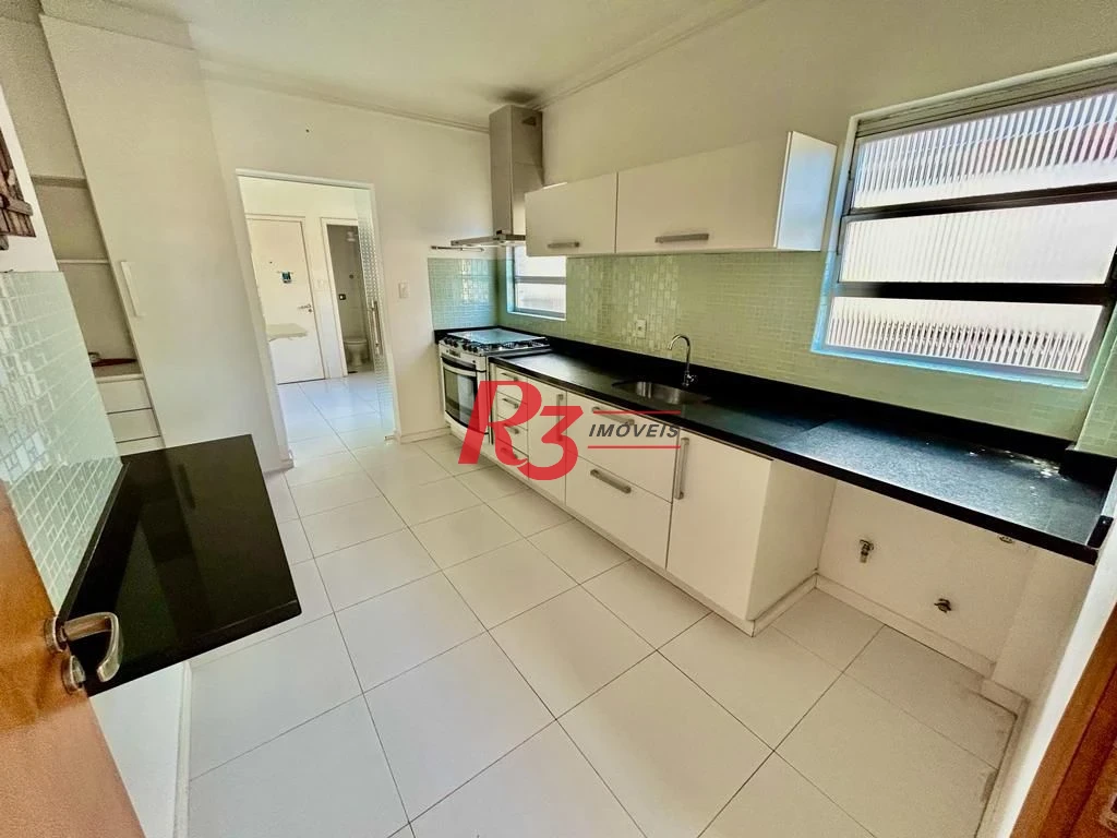 Apartamento com 3 dormitórios à venda, 160 m² por R$ 1.250.000,00 - Gonzaga - Santos/SP