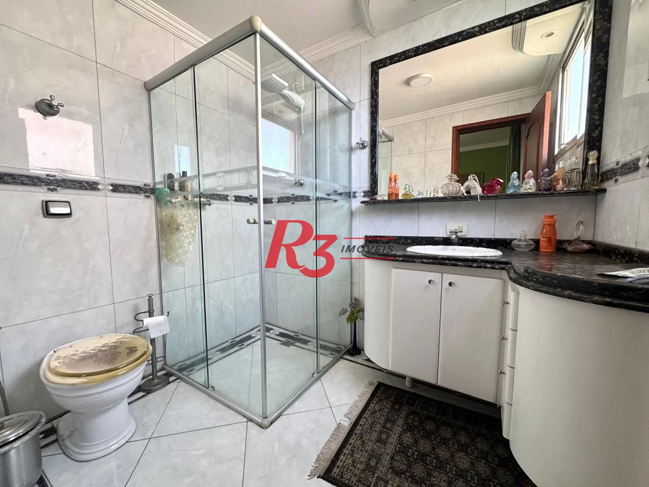Apartamento com 3 dormitórios à venda, 118 m² por R$ 1.500.000,00 - Boqueirão - Santos/SP