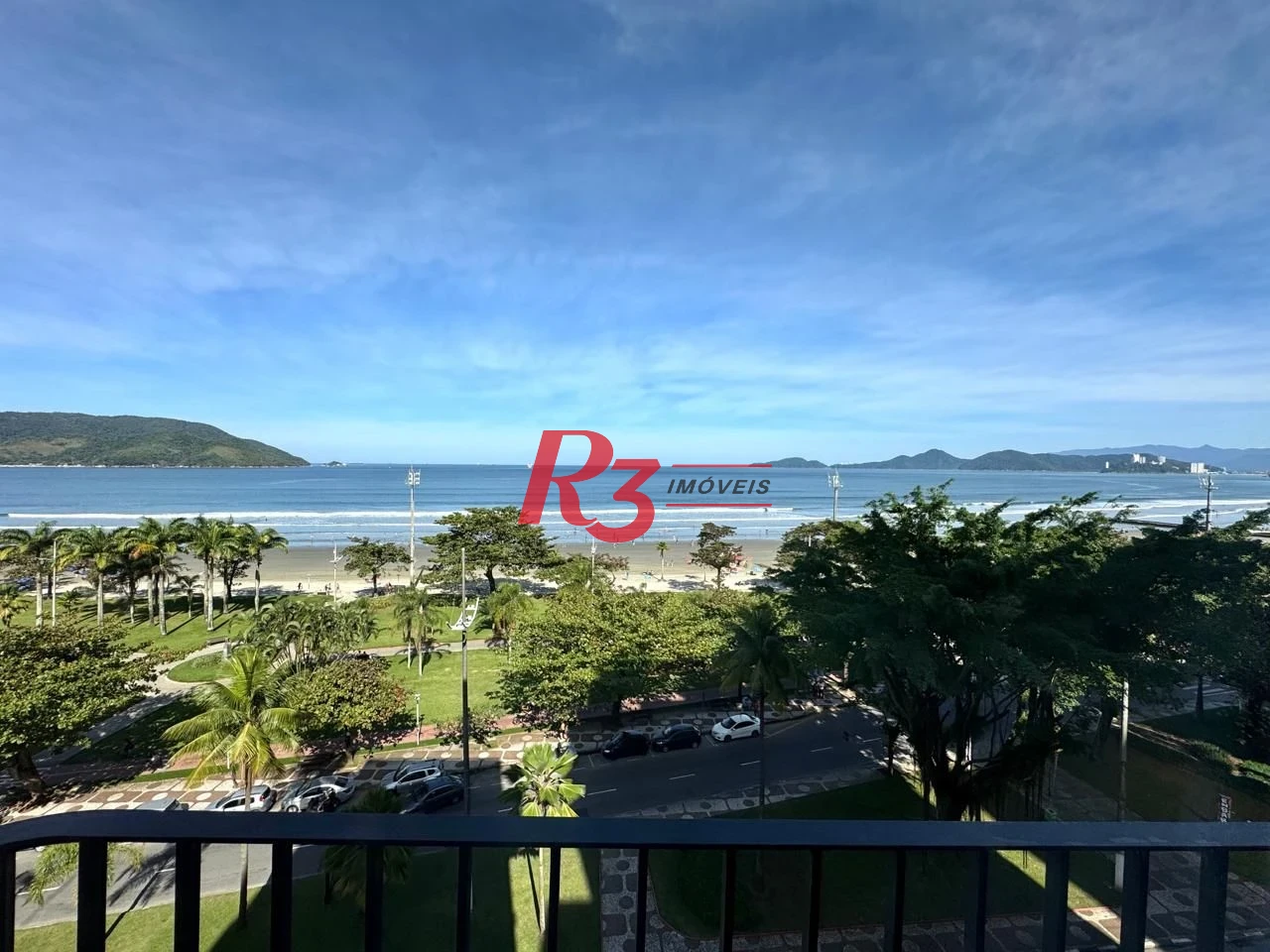 Apartamento com 3 dormitórios à venda, 118 m² por R$ 1.500.000,00 - Boqueirão - Santos/SP