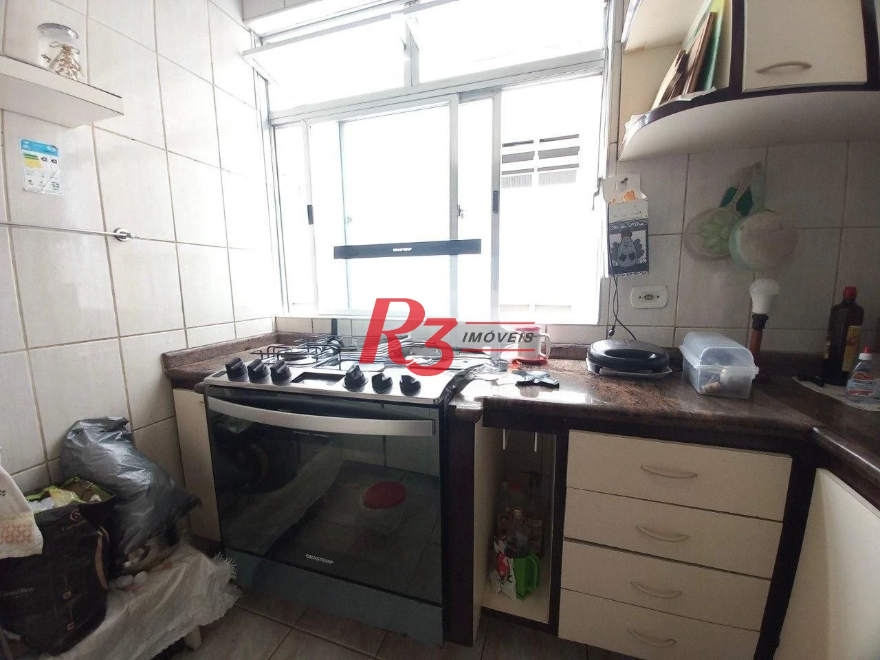 Apartamento com 2 dormitórios à venda, 85 m² por R$ 550.000,00 - Embaré - Santos/SP