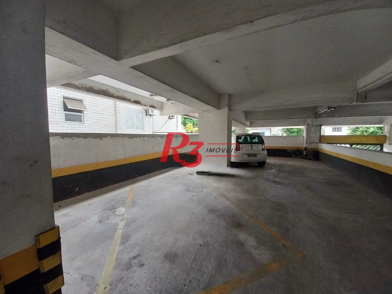 Apartamento com 2 dormitórios à venda, 85 m² por R$ 550.000,00 - Embaré - Santos/SP