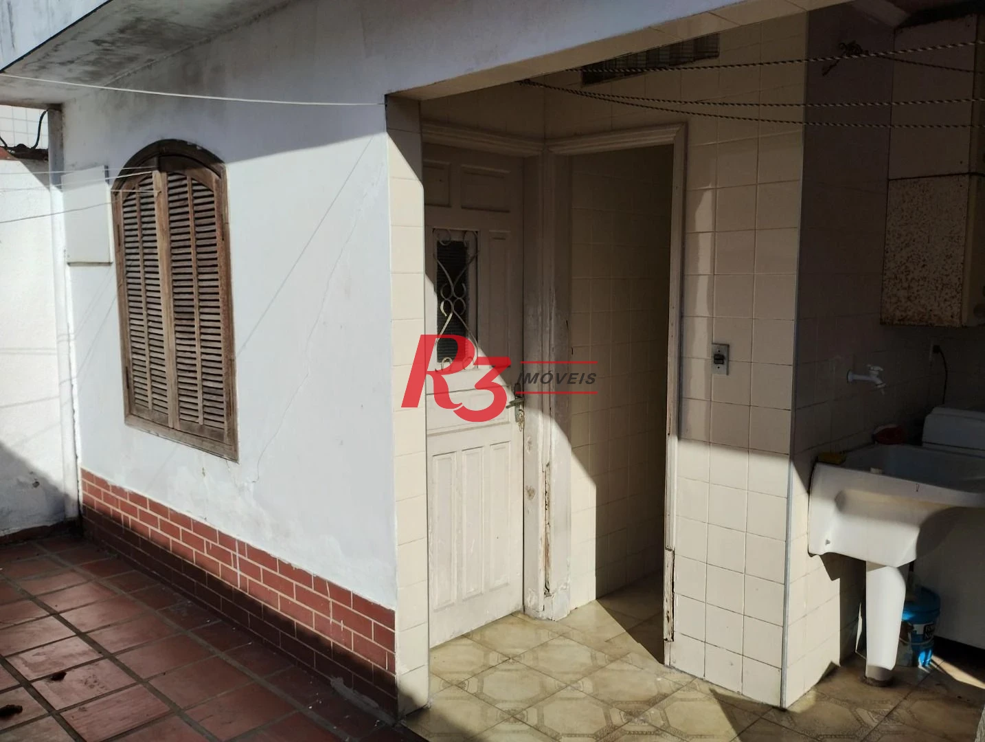 Excelente Oportunidade Comercial – Imóvel Amplo e Bem