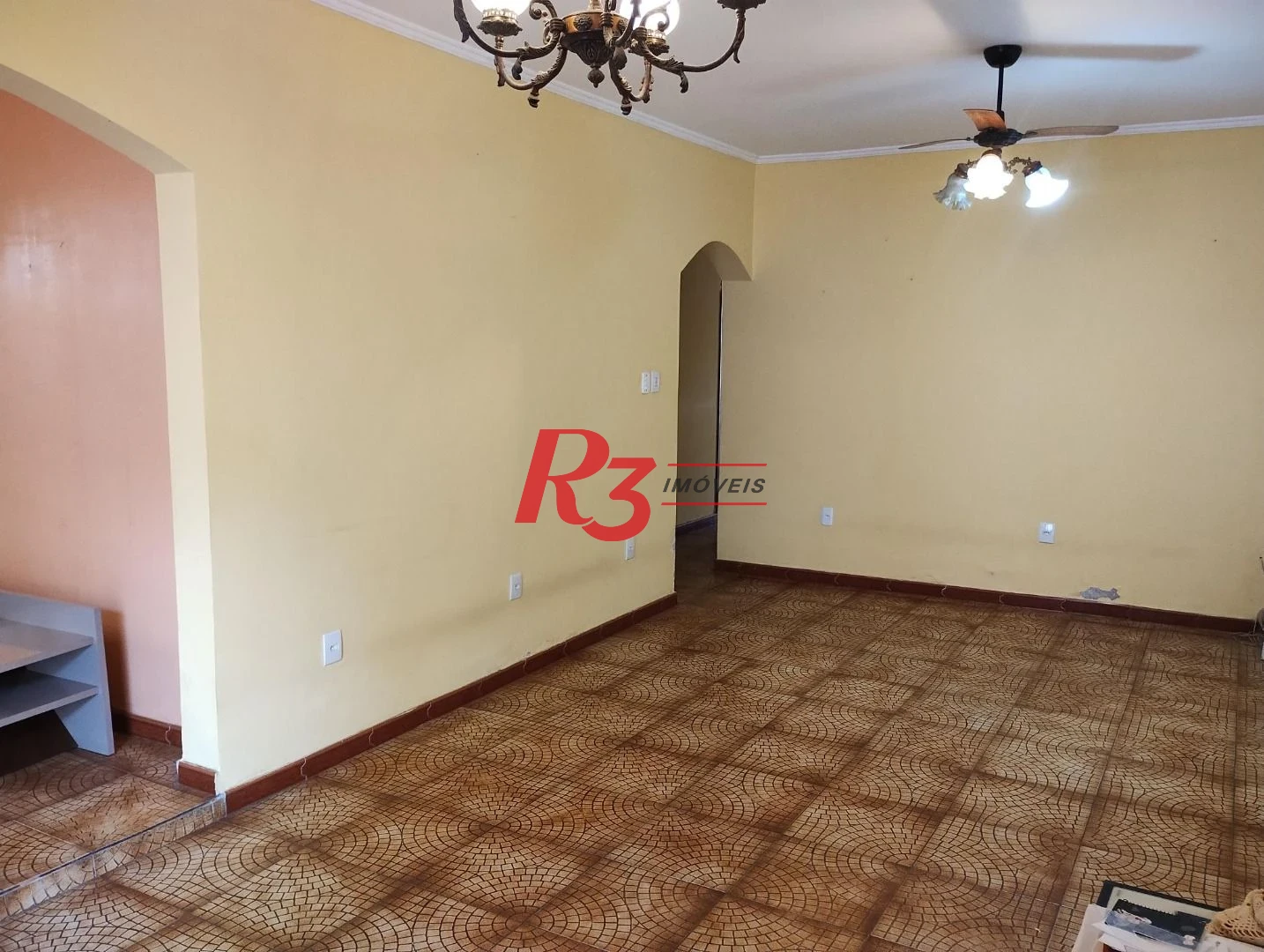 Excelente Oportunidade Comercial – Imóvel Amplo e Bem