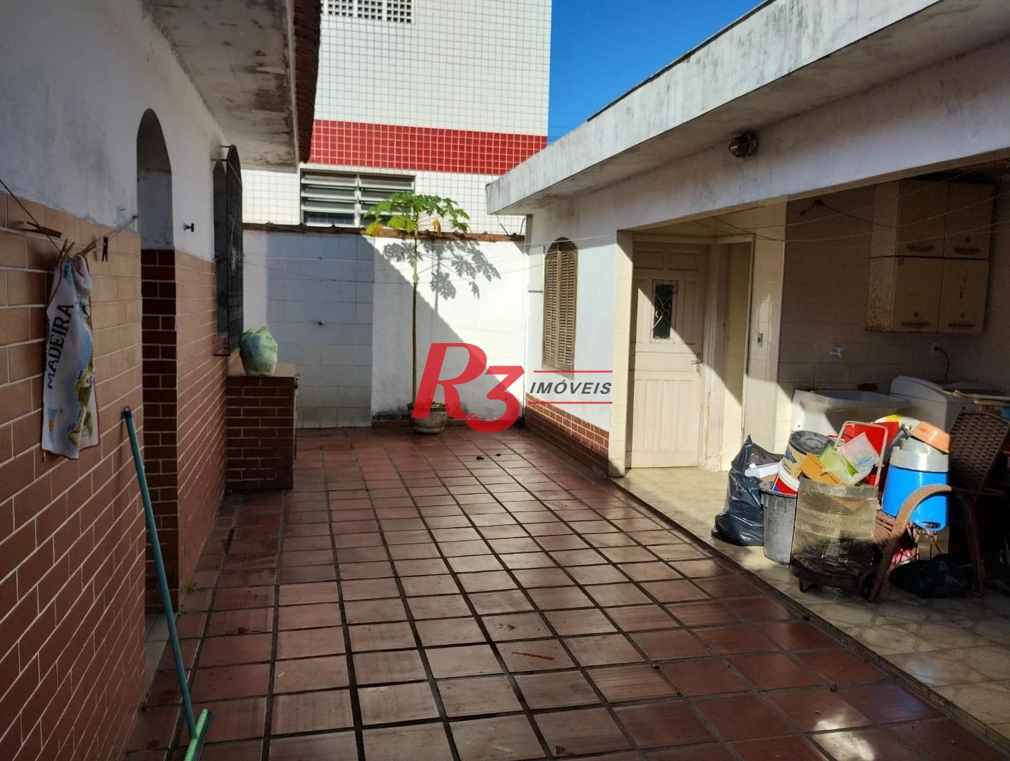 Excelente Oportunidade Comercial – Imóvel Amplo e Bem