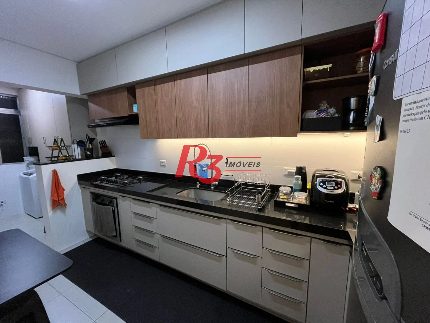 Apartamento com 2 dormitórios à venda, 70 m² por R$ 470.000,00 - Embaré - Santos/SP