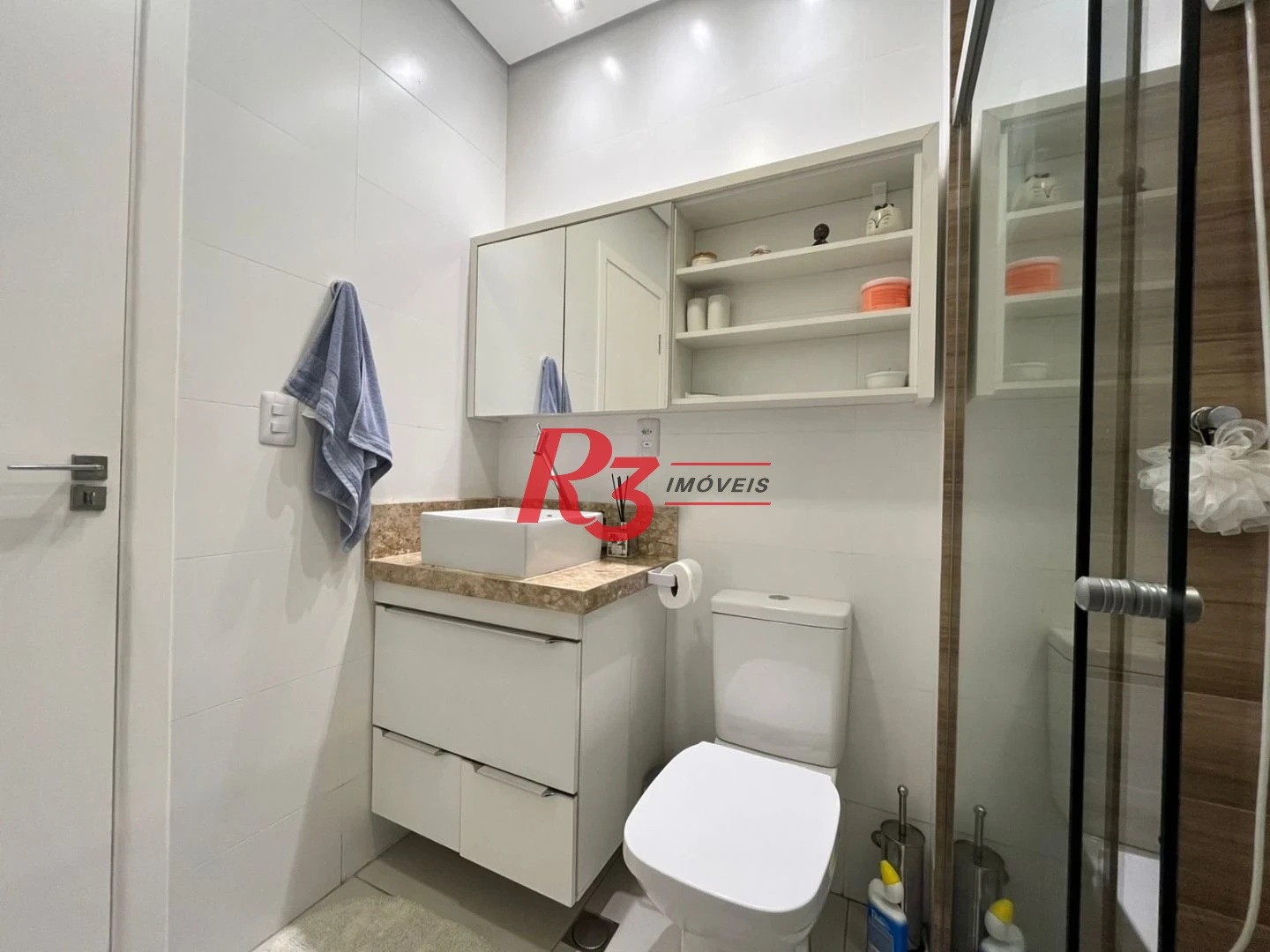 Apartamento com 2 dormitórios à venda, 70 m² por R$ 470.000,00 - Embaré - Santos/SP