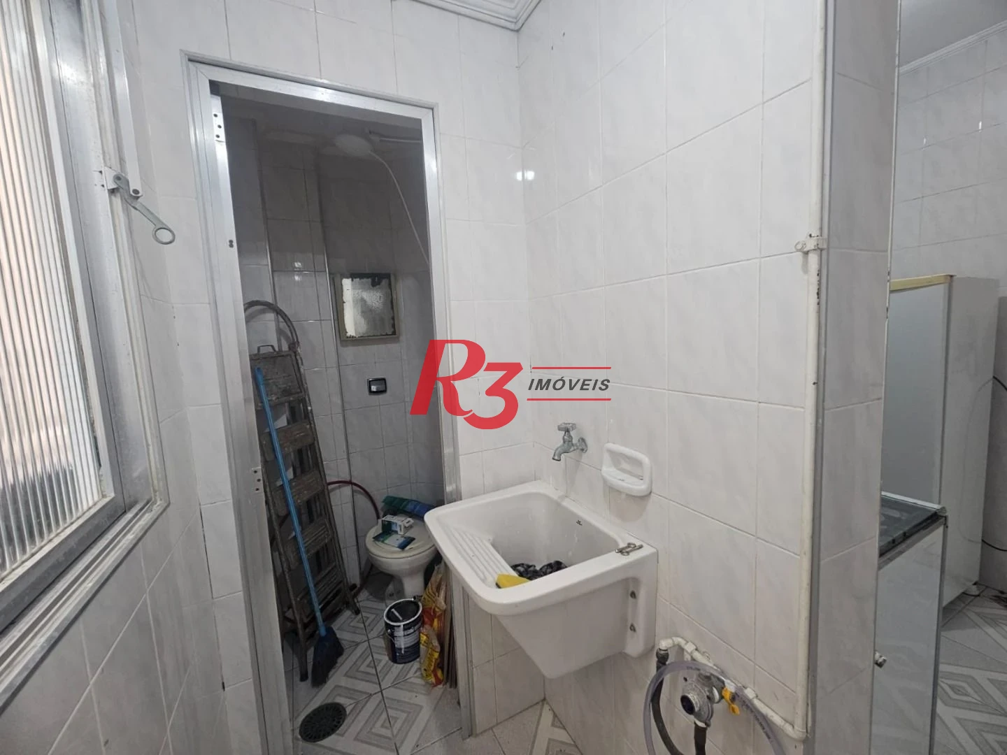 Apartamento para Alugar 3 dormitórios Frente Mar 1 VG Bairro Embaré Santos.