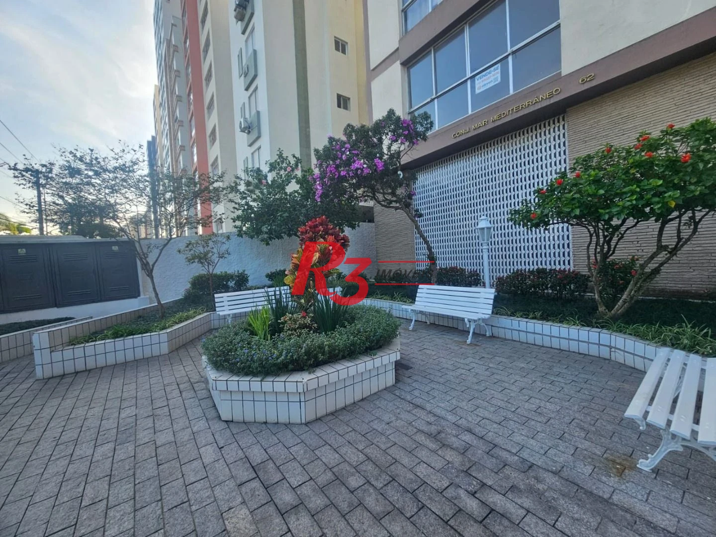 Apartamento para Alugar 3 dormitórios Frente Mar 1 VG Bairro Embaré Santos.