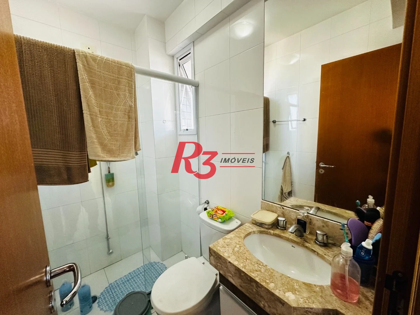 Apartamento com 2 dormitórios à venda, 82 m² por R$ 1.020.000,00 - Gonzaga - Santos/SP