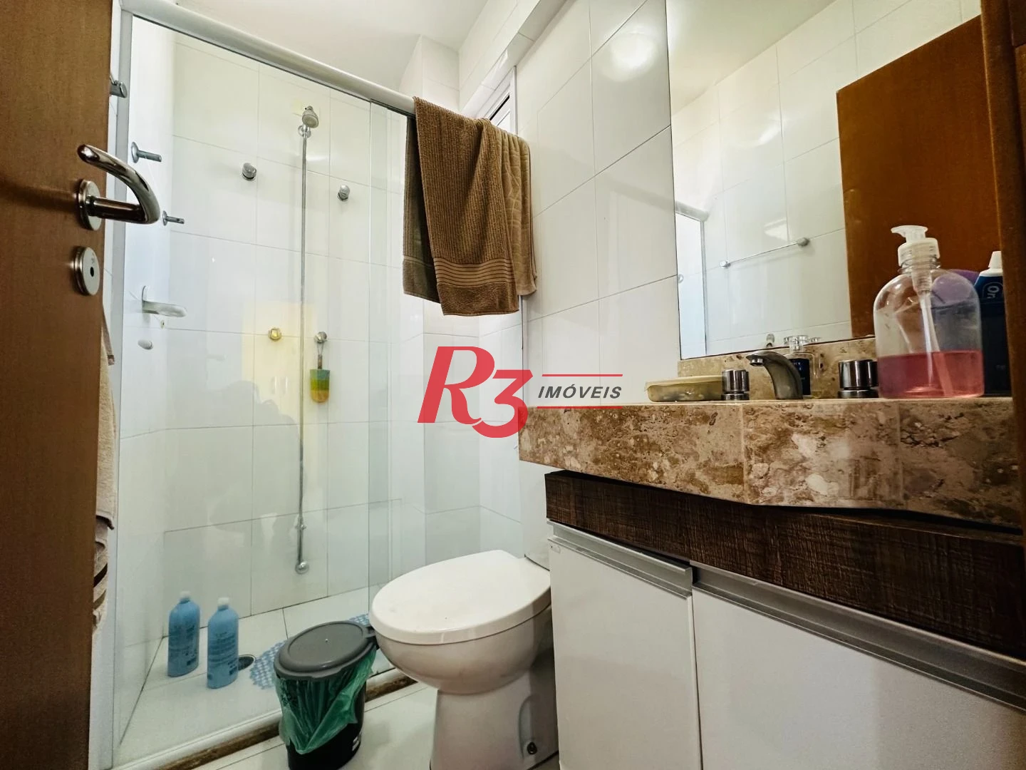 Apartamento com 2 dormitórios à venda, 82 m² por R$ 1.020.000,00 - Gonzaga - Santos/SP