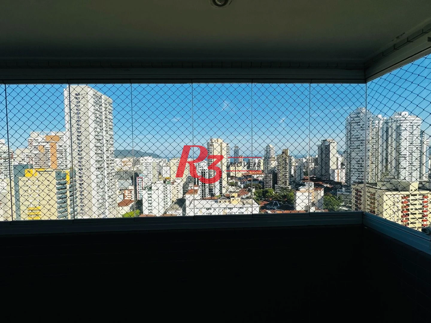 Apartamento com 2 dormitórios à venda, 82 m² por R$ 1.020.000,00 - Gonzaga - Santos/SP