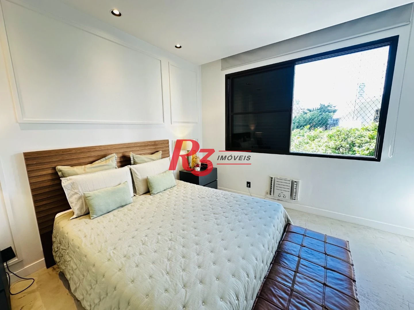 Apartamento com 4 dormitórios à venda, 238 m² por R$ 2.800.000,00 - Boqueirão - Santos/SP