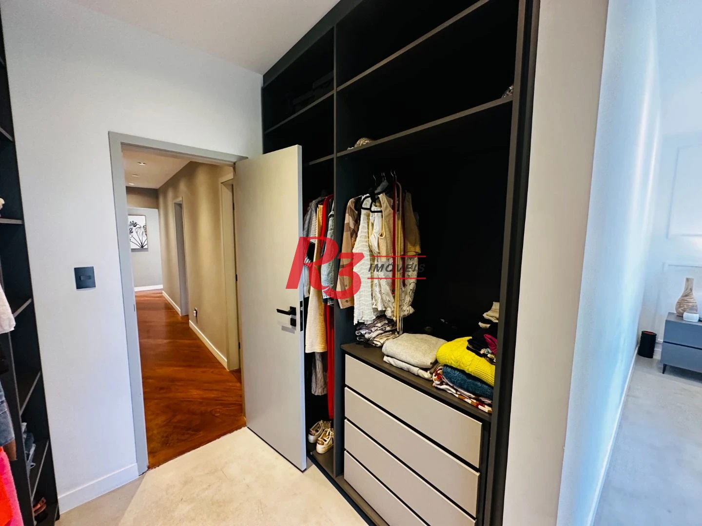 Apartamento com 4 dormitórios à venda, 238 m² por R$ 2.800.000,00 - Boqueirão - Santos/SP