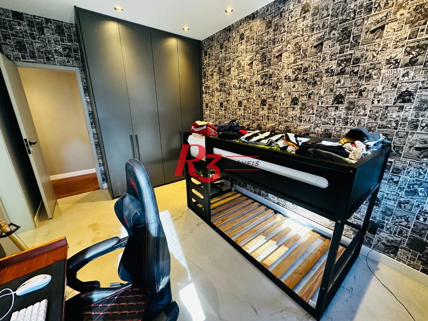 Apartamento com 4 dormitórios à venda, 238 m² por R$ 2.800.000,00 - Boqueirão - Santos/SP