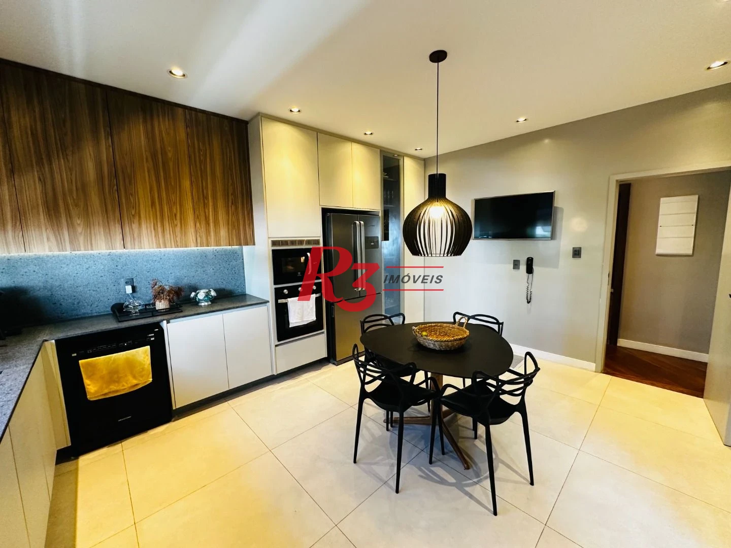 Apartamento com 4 dormitórios à venda, 238 m² por R$ 2.800.000,00 - Boqueirão - Santos/SP