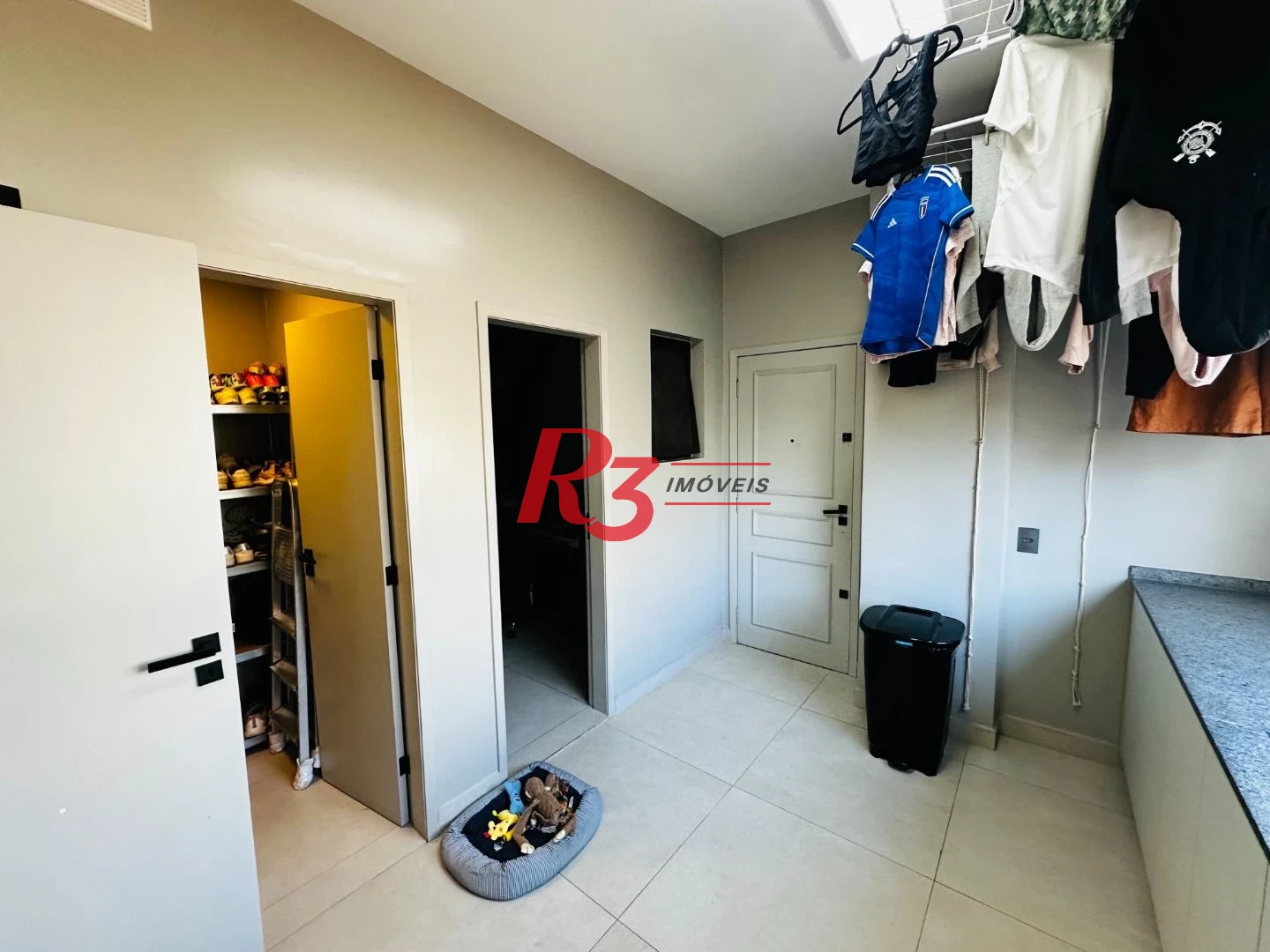 Apartamento com 4 dormitórios à venda, 238 m² por R$ 2.800.000,00 - Boqueirão - Santos/SP