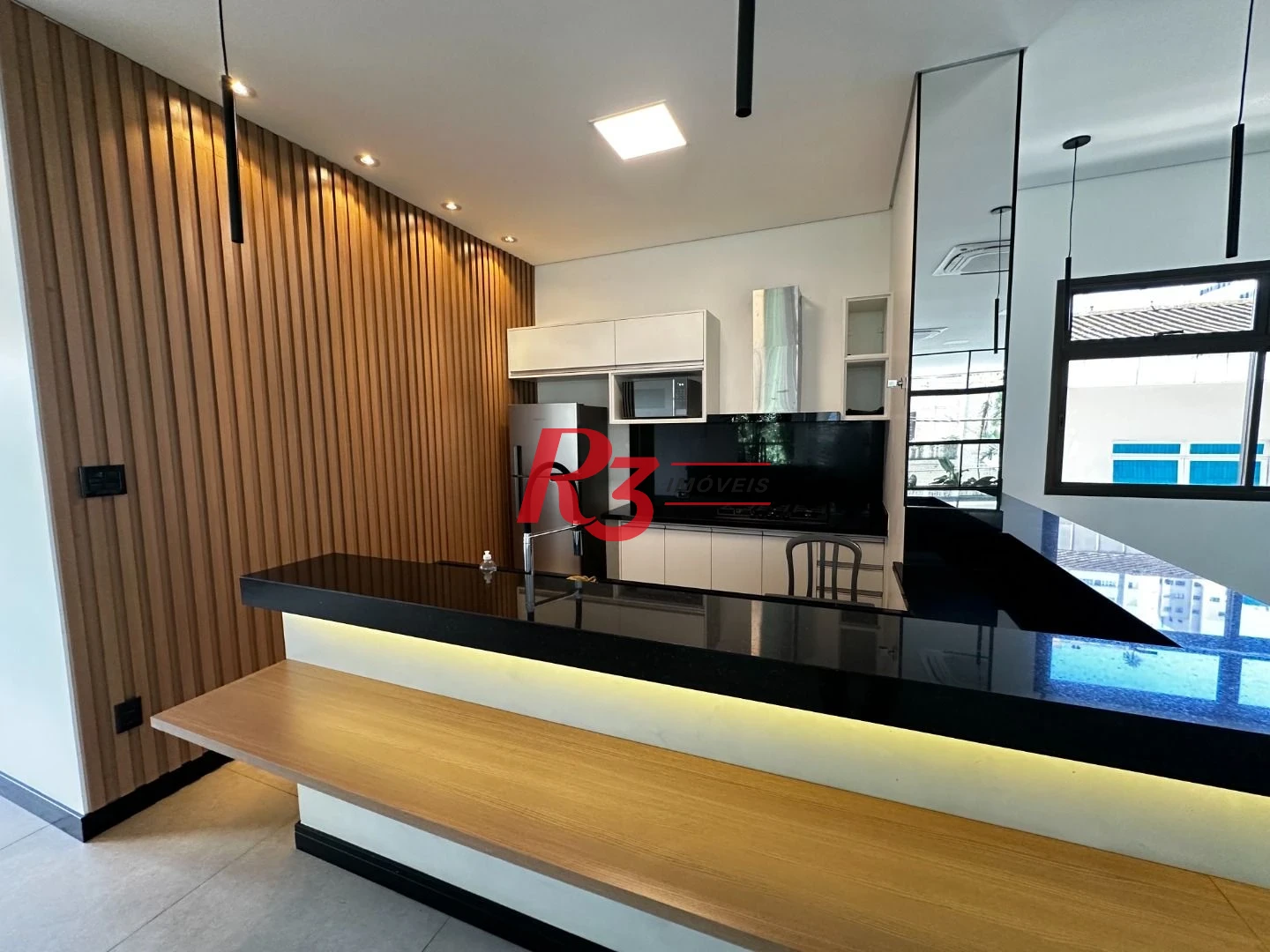 Apartamento com 4 dormitórios à venda, 238 m² por R$ 2.800.000,00 - Boqueirão - Santos/SP