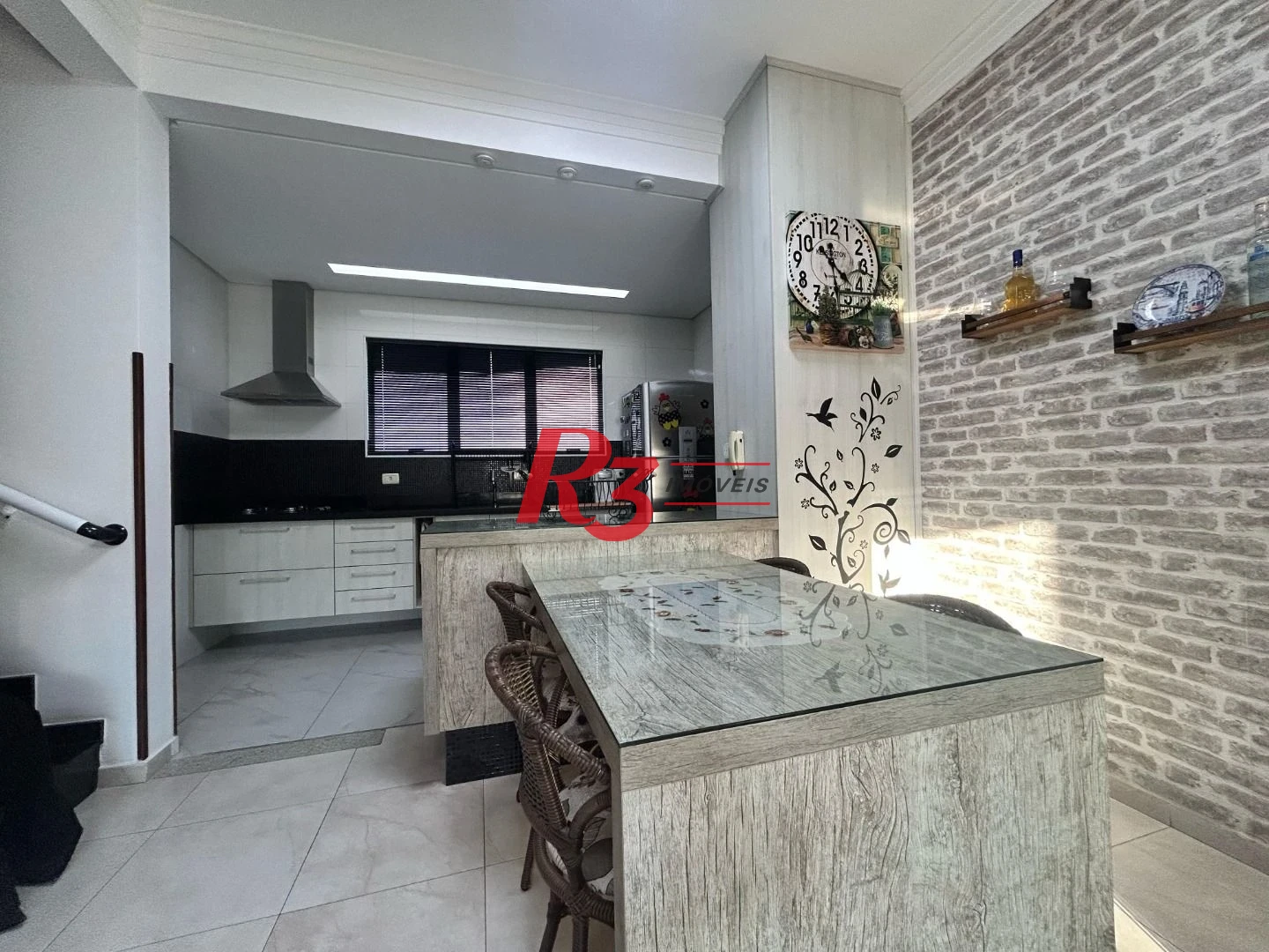Casa com 2 dormitórios à venda, 130 m² por R$ 890.000,00 - Marapé - Santos/SP