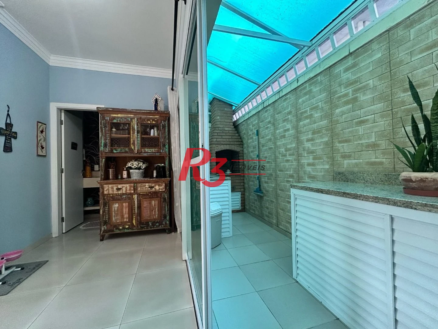 Casa com 2 dormitórios à venda, 130 m² por R$ 890.000,00 - Marapé - Santos/SP