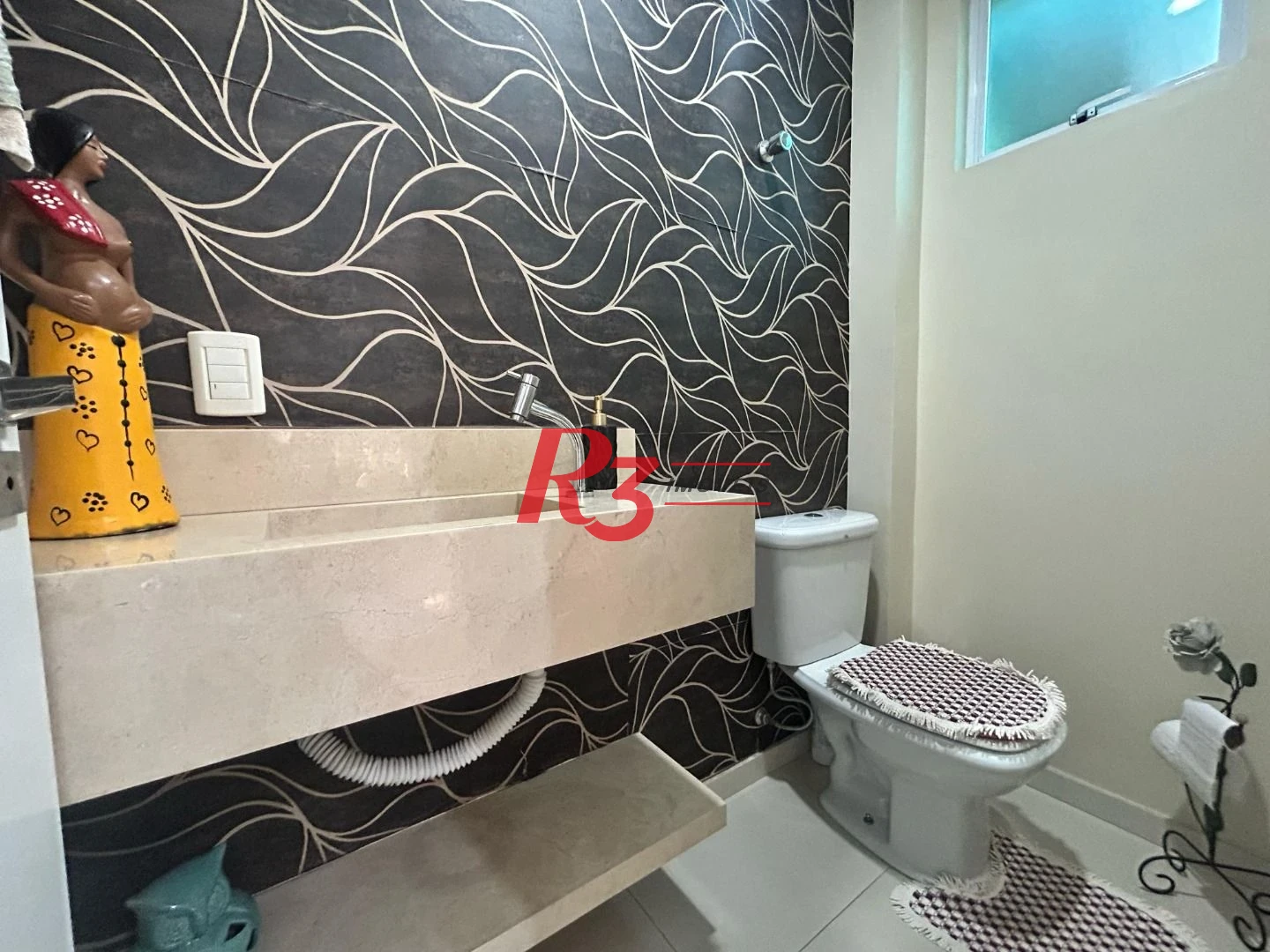 Casa com 2 dormitórios à venda, 130 m² por R$ 890.000,00 - Marapé - Santos/SP