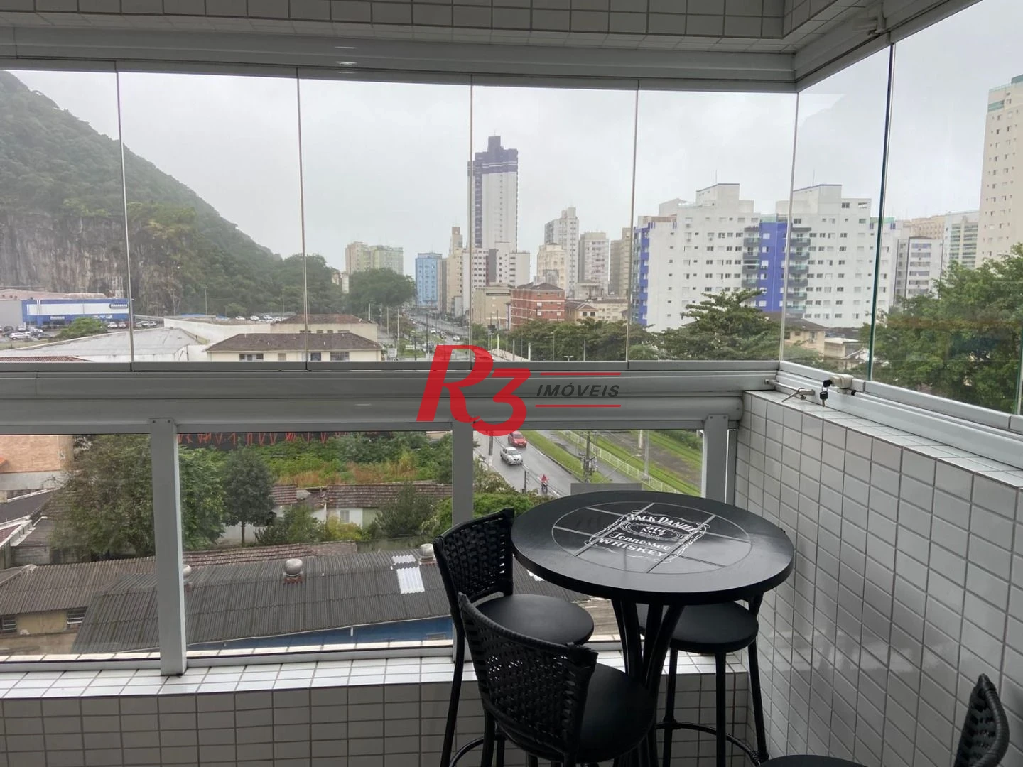 Apartamento com 2 dormitórios à venda, 71 m² por R$ 435.000,00 - Vila Valença - São Vicente/SP