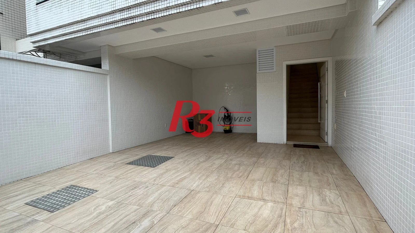 Casa com 4 dormitórios à venda, 370 m² por R$ 2.800.000,00 - Ponta da Praia - Santos/SP