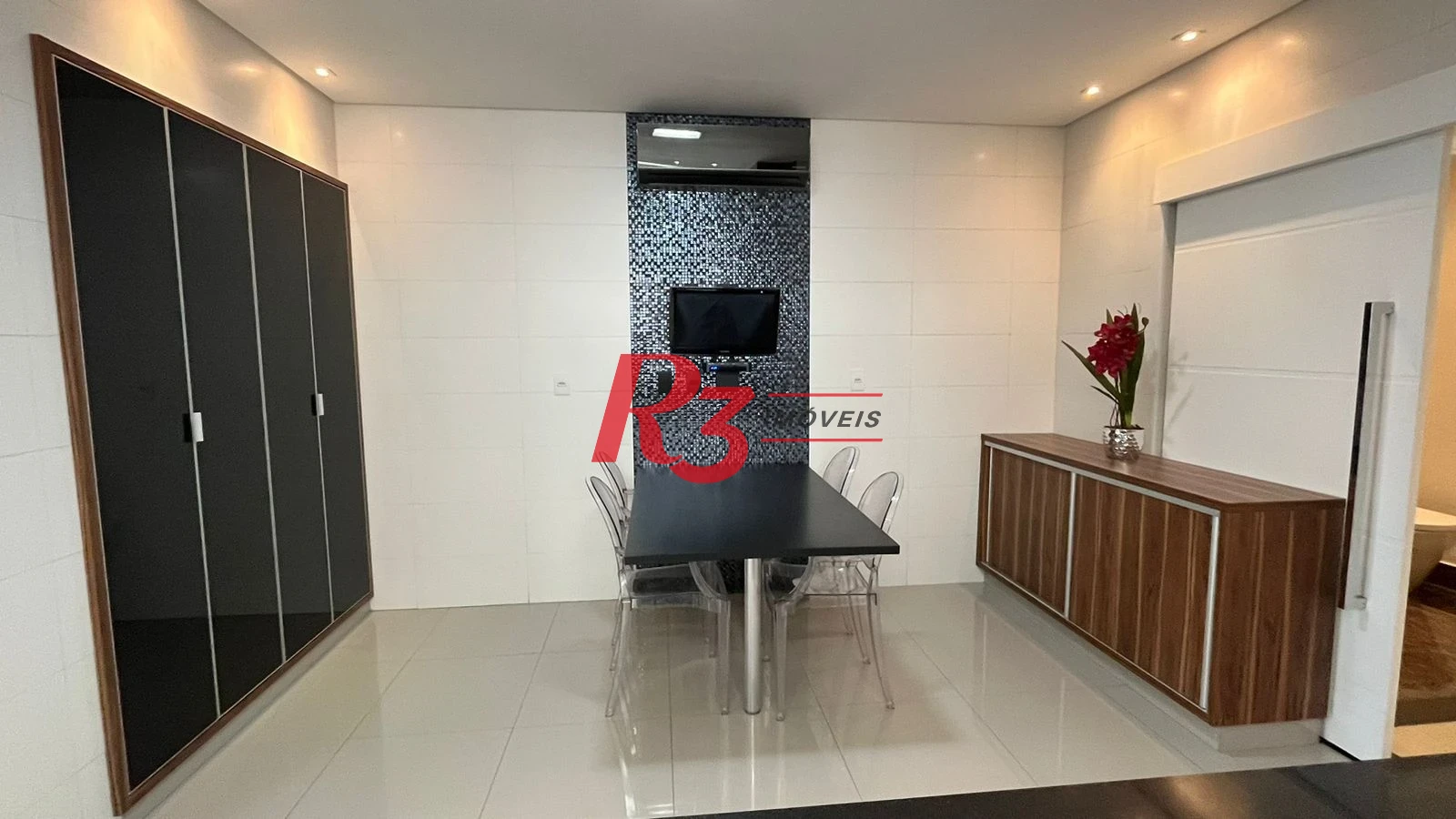 Casa com 4 dormitórios à venda, 370 m² por R$ 2.800.000,00 - Ponta da Praia - Santos/SP