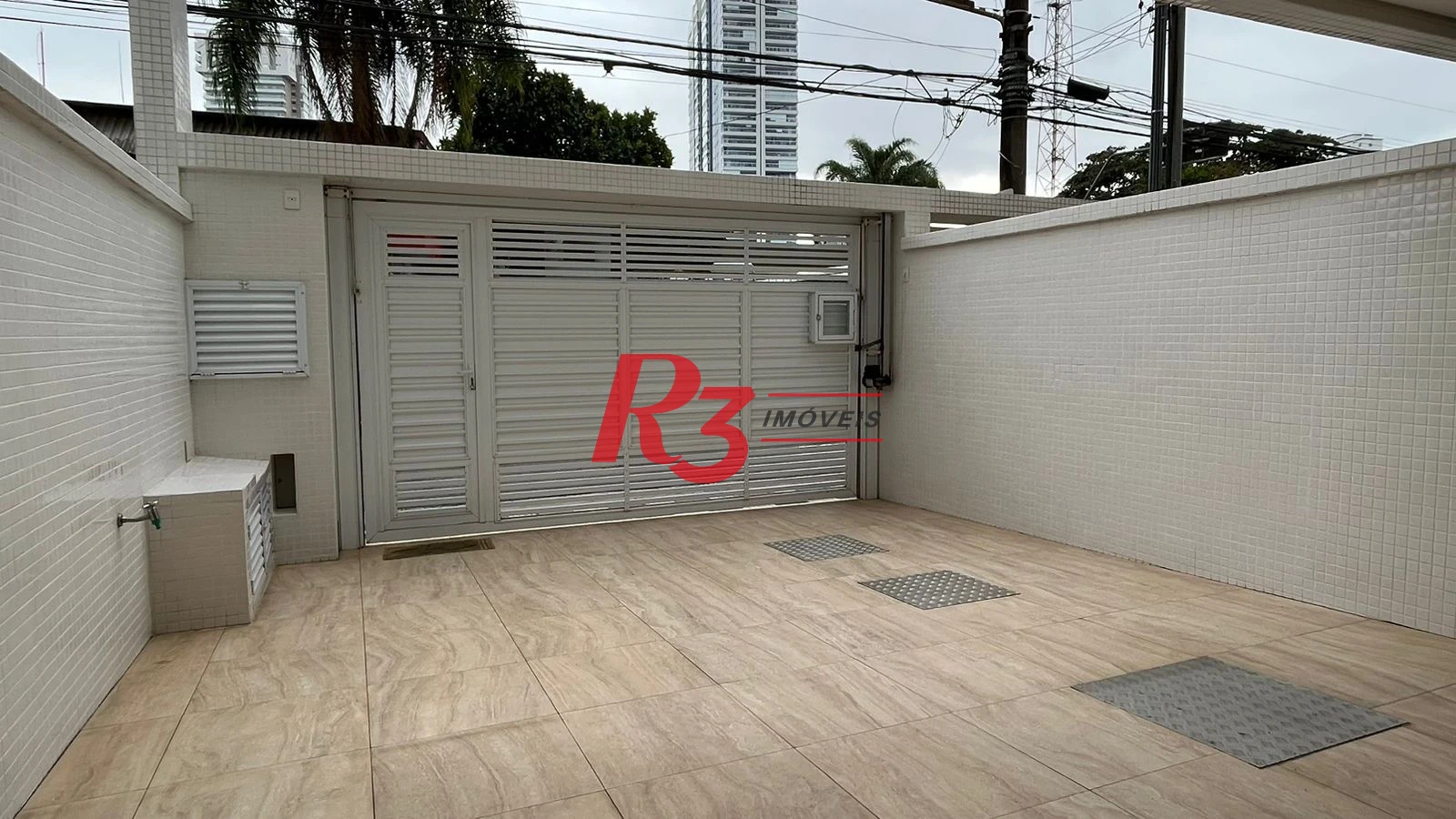 Casa com 4 dormitórios à venda, 370 m² por R$ 2.800.000,00 - Ponta da Praia - Santos/SP