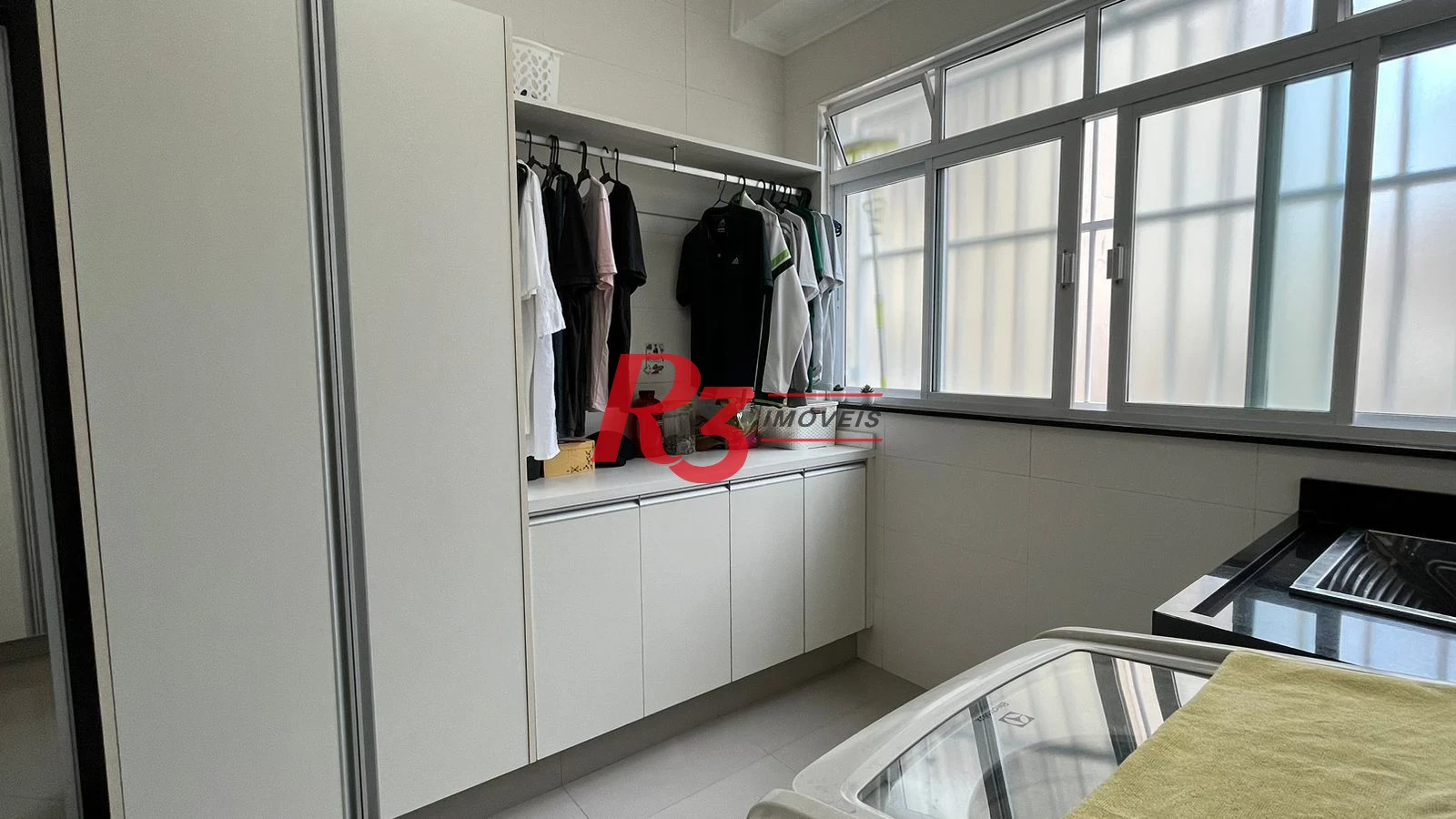 Casa com 4 dormitórios à venda, 370 m² por R$ 2.800.000,00 - Ponta da Praia - Santos/SP