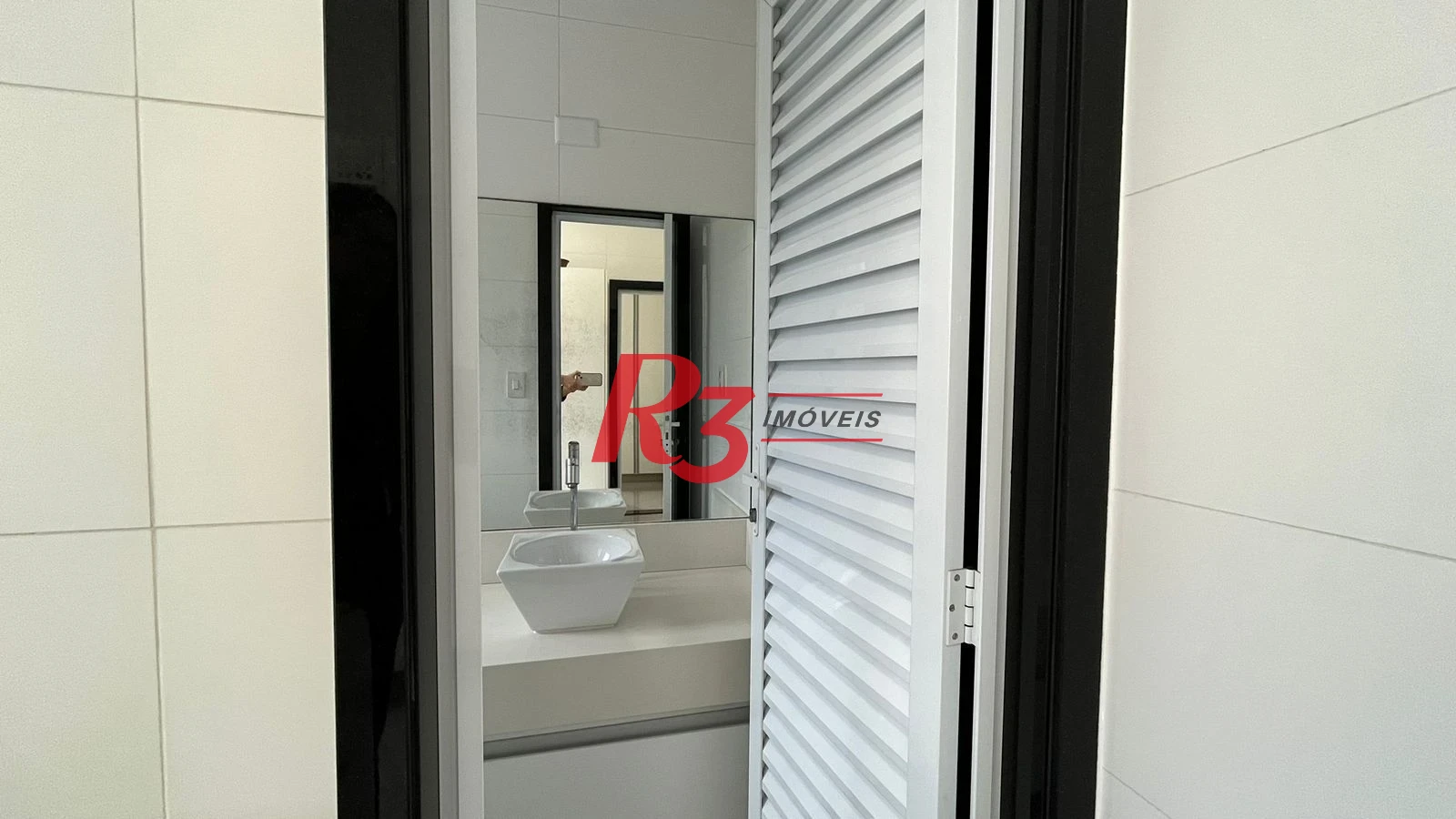 Casa com 4 dormitórios à venda, 370 m² por R$ 2.800.000,00 - Ponta da Praia - Santos/SP