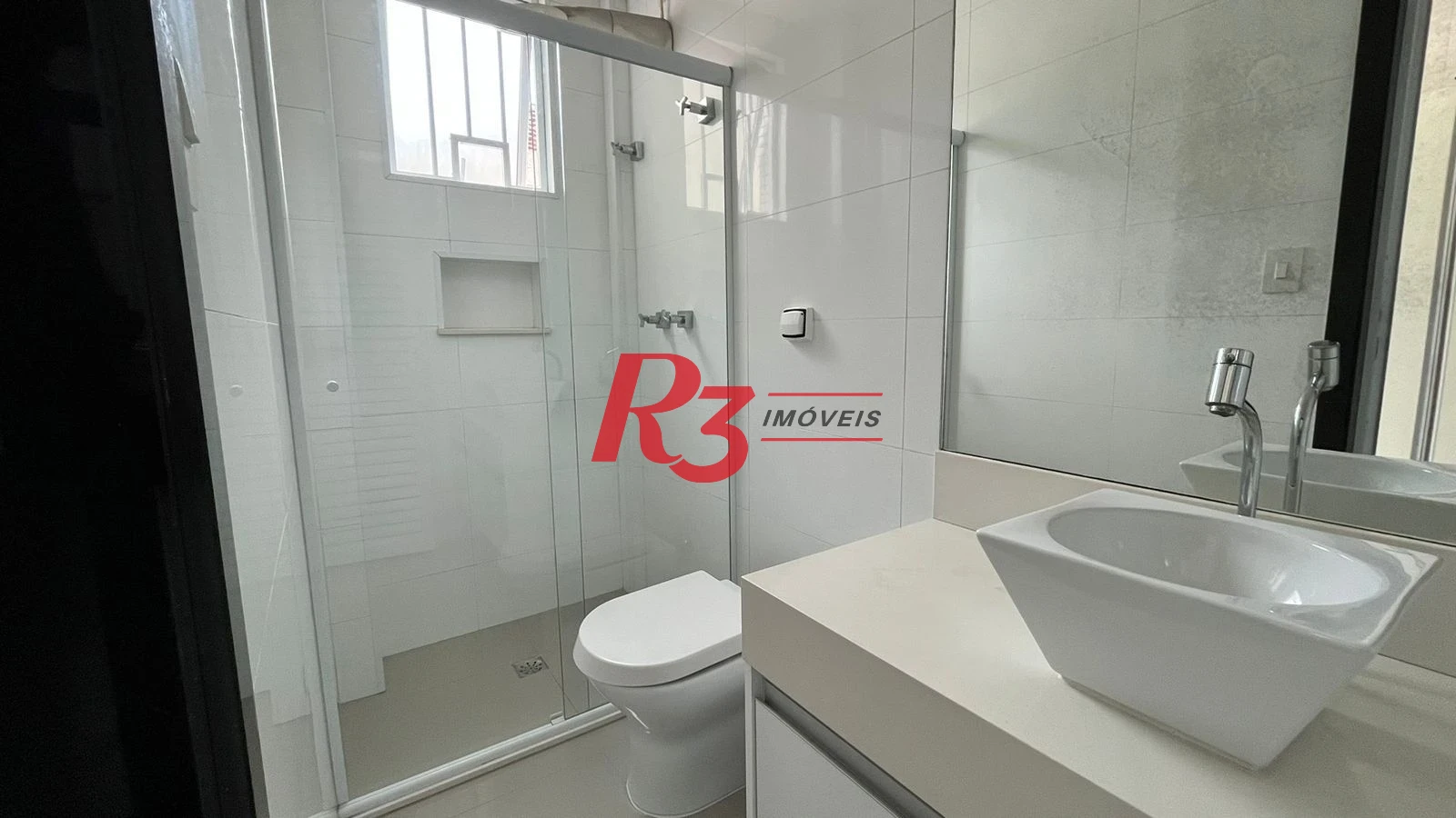 Casa com 4 dormitórios à venda, 370 m² por R$ 2.800.000,00 - Ponta da Praia - Santos/SP