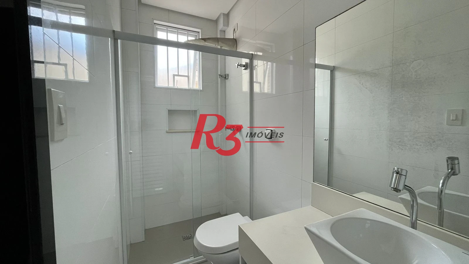 Casa com 4 dormitórios à venda, 370 m² por R$ 2.800.000,00 - Ponta da Praia - Santos/SP
