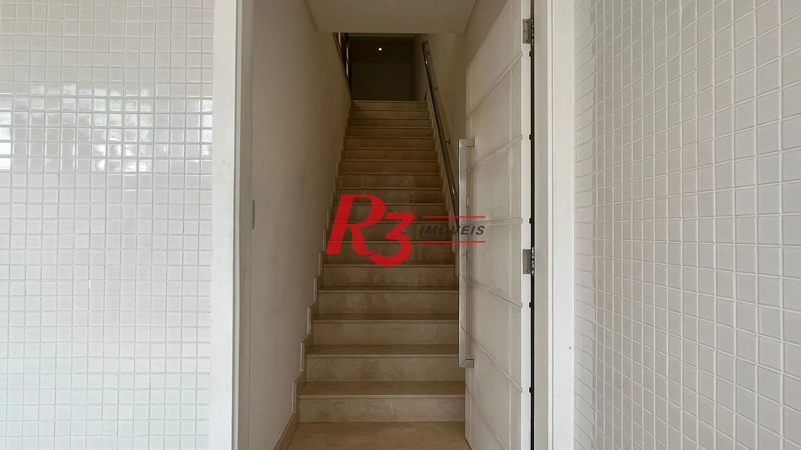 Casa com 4 dormitórios à venda, 370 m² por R$ 2.800.000,00 - Ponta da Praia - Santos/SP