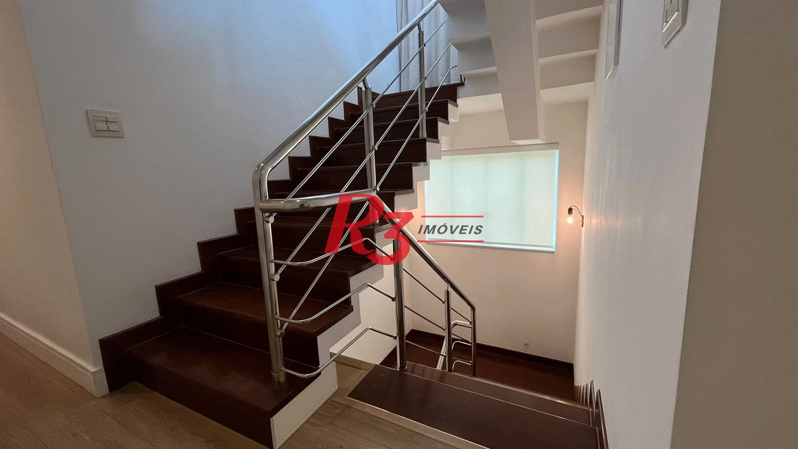 Casa com 4 dormitórios à venda, 370 m² por R$ 2.800.000,00 - Ponta da Praia - Santos/SP