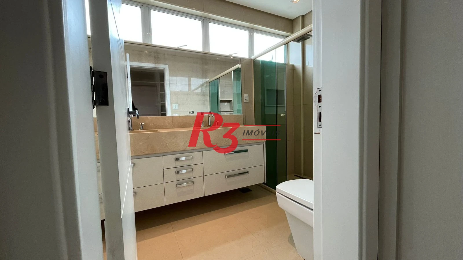 Casa com 4 dormitórios à venda, 370 m² por R$ 2.800.000,00 - Ponta da Praia - Santos/SP