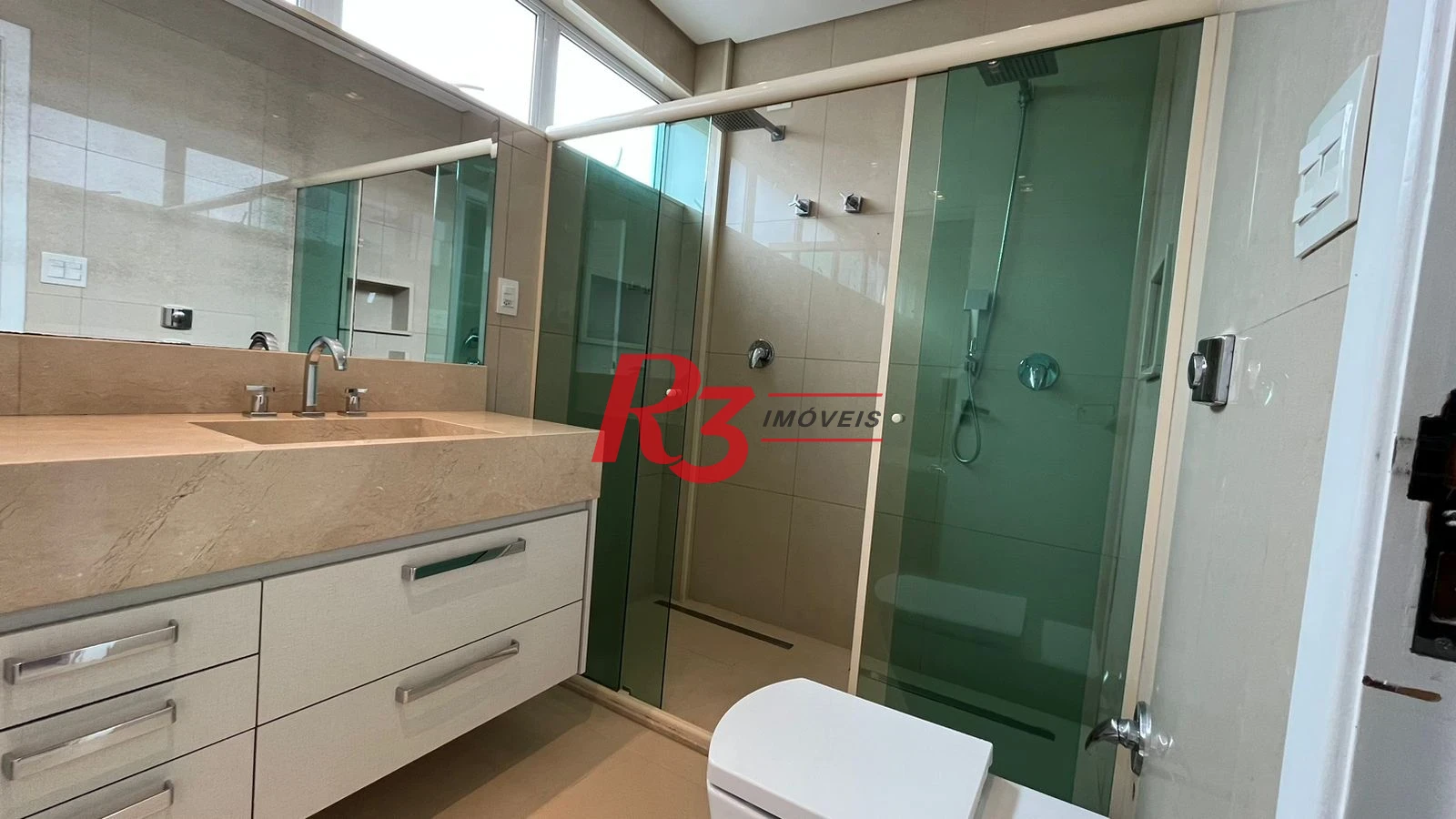 Casa com 4 dormitórios à venda, 370 m² por R$ 2.800.000,00 - Ponta da Praia - Santos/SP